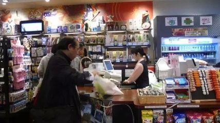 電商與線下賣(mài)場(chǎng)哪個(gè)更火？中日日用家電零售格局對(duì)比鮮明